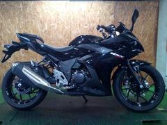 スズキ　ＧＳＸ２５０Ｒ　ＡＢＳ標準装備モデル　スクリーン　ＵＳＢ　スマホホルダー