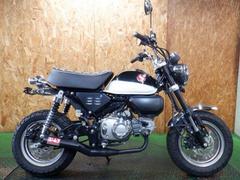 ホンダ　モンキー１２５　パールシャイニングブラック　ヨシムラショート管装着車両