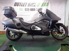 ホンダ　ＮＭ４−０２　ＥＴＣ　グリップヒーター標準装備　ＧＩＶＩ製リアボックス　ＵＳＢ２口