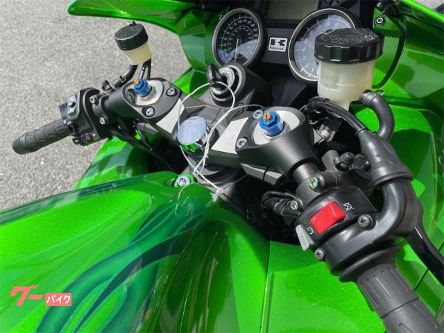 カワサキ Ｎｉｎｊａ ＺＸ－１４Ｒ メッキパーツ スクリーン ＥＴＣ シングルシートカバー｜オートパラダイス関西 （Ａ．Ｐ．Ｋ）  大阪狭山店｜新車・中古バイクなら【グーバイク】