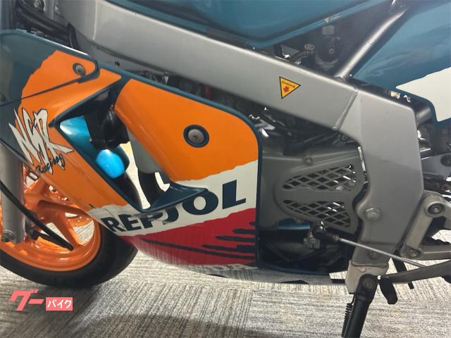 ホンダ NSR50 1999年モデル レプソルカラー タンク
