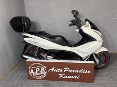 ホンダ　ＰＣＸ１５０　２０１４年モデル　グリップヒーター　リアＢＯＸ　付き