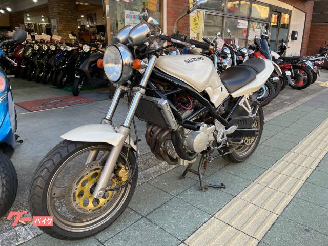 スズキ Ｂａｎｄｉｔ２５０　初期型　前後タイヤ・チェーン・バッテリー新品の画像（京都府