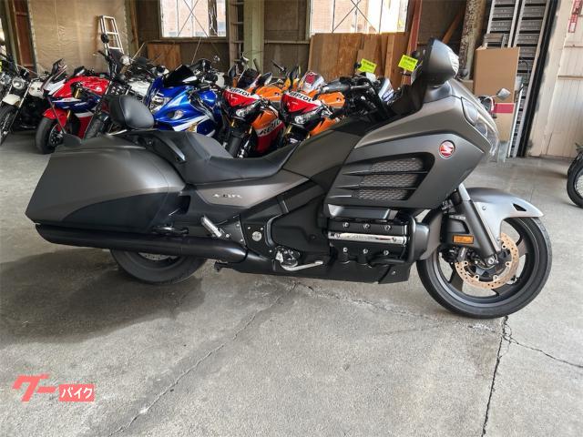 ゴールドウイング　ＧＬ１８００Ｆ６Ｂ　取説付き