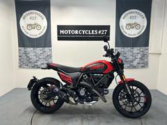 ＤＵＣＡＴＩ　スクランブラーフルスロットル　ワンオーナー車