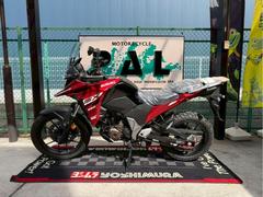 スズキ　Ｖ−ストローム２５０ＳＸ　ソノマレッドメタリック　油冷・４サイクル・単気筒　／　ＳＯＨＣ・４バルブ　燃料タンク容量１２Ｌ