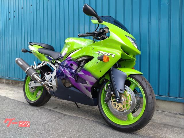 Ｎｉｎｊａ　ＺＸ−９Ｒ　Ｃ型　ＳＴＲＩＫＥＲ