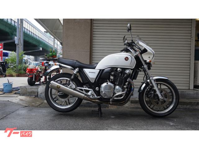 ホンダ ＣＢ１１００ オーリンズリアサス チタンフルエキ グリップヒーター １７Ｌタンク｜バイク プリームス｜新車・中古バイクなら【グーバイク】