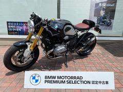 ＢＭＷ　Ｒ　ｎｉｎｅＴ　認定中古車　セパハン　バーエンドミラー　アクラポビッチマフラー　社外ステップ　リアハンプカバー