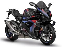 ＢＭＷ　Ｍ１０００ＲＲ　ＭコンペティションＰＣ　Ｍカーボンリアフロントフェンダー　Ｍカーボンホイール　アクラポビッチ純正フルエキマフラー