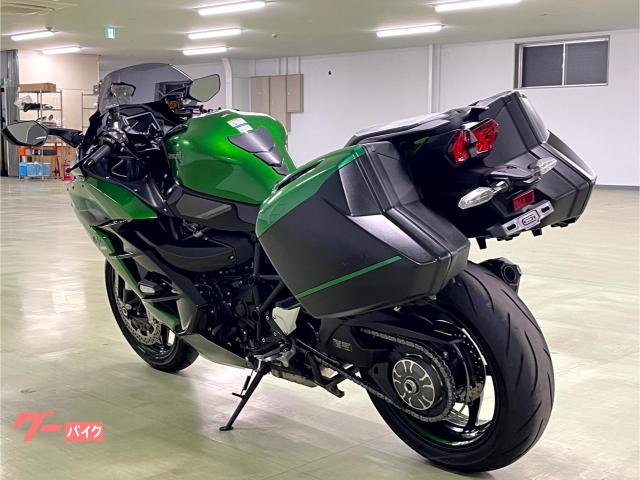 カワサキ Ｎｉｎｊａ Ｈ２ ＳＸ ＳＥ＋ パニアケース エンジン