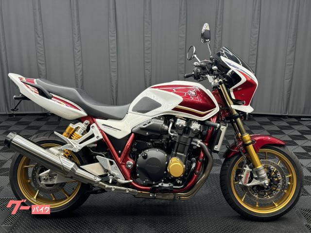 ＣＢ１３００Ｓｕｐｅｒ　Ｆｏｕｒ　ＳＰ　３０ｔｈＡｎｎｉｖ．　純ＯＰビキニカウル　パイプエンジンガード　ガラスコーティング他