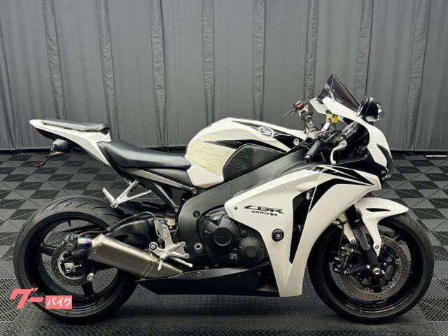 ＣＢＲ１０００ＲＲ　ＳＣ５９型　ＴＳＲスリップオンマフラー　ＮＡＯカーボンフェンダーレス　ＭＲＡスモークスクリーン　ＥＴＣ＆ＵＳＢ