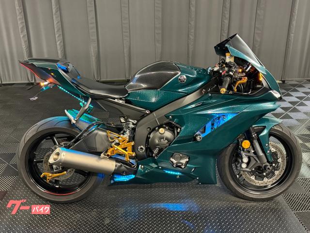 ＹＺＦ−Ｒ６　オーストラリア仕様　オールペイント　イルミネーションカスタム　他カスタム多数