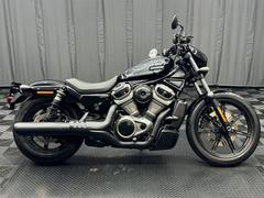 ＨＡＲＬＥＹ−ＤＡＶＩＤＳＯＮ　ＲＨ９７５　ナイトスター　ワンオーナー　新車メーカー保証　ナンバープレートベース装着