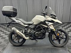 ＢＭＷ　Ｇ３１０ＧＳ　タンクガード＆エンジンガード　トップケース　ウインドスクリーン　フォグランプキット他カスタム