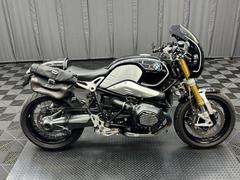 ＢＭＷ　Ｒ　ｎｉｎｅＴ　重カスタム　Ｗｉｌｂｅｒｓリアサス　フロントカウル　純ＯＰシングルシートカウル　ＳＷモテックサイドバック等多数