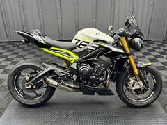 ＴＲＩＵＭＰＨ　ストリートトリプル７６５　モト２エディション　重カスタム　ＳＣフルエキ　ＥＴＣ２．０　フェンダーレス　ラジエタープロテクター他多数