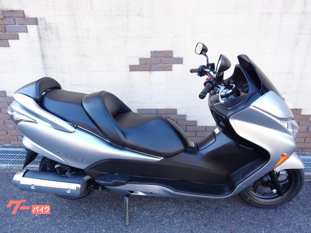 フォルツァ・Ｚ　ＩＲＣ製前後新品タイヤ　純正ＯＰメッキクランクケースカバー　新品バッテリー