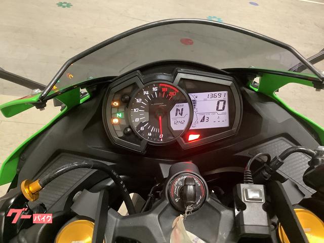 カワサキ Ninja ZX－25R SE 2021年モデル エンジン