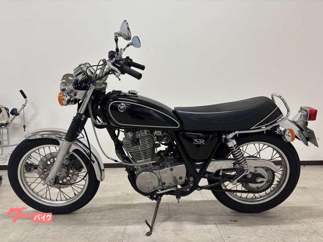 ヤマハ SR400 2010年モデル ハンドル／マフラー｜バイク王