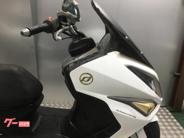 DAELIM Q2 １２５ｃｃ カスタム エンジン始動 大阪から - バイク