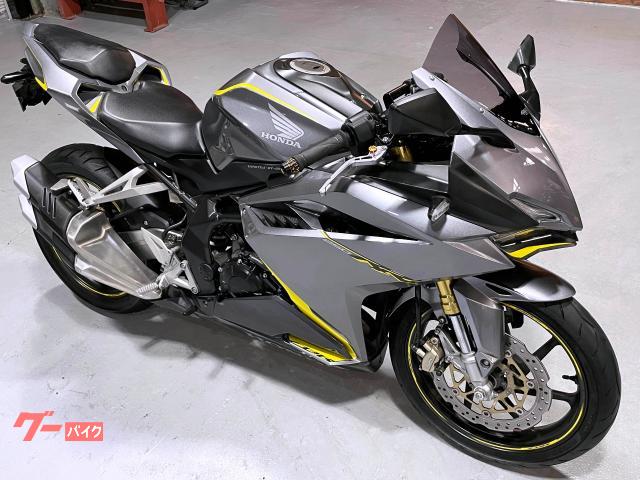 ホンダ ＣＢＲ２５０ＲＲ ＭＲＡ製スクリーン／マルチバー／ＵＳＢ