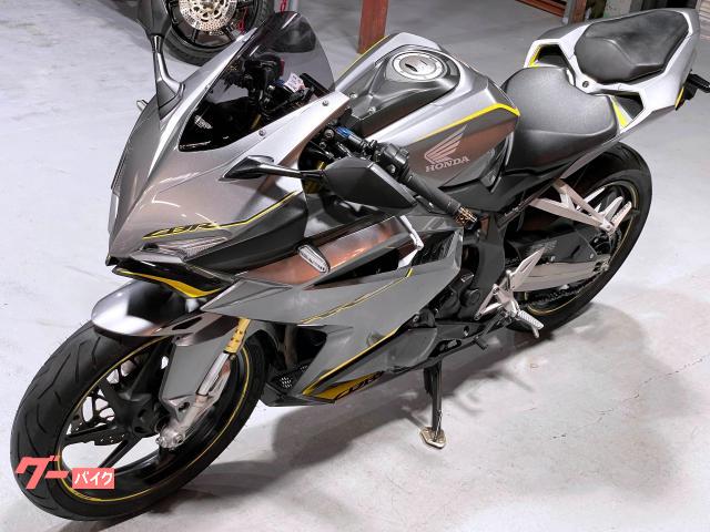 ホンダ ＣＢＲ２５０ＲＲ ＭＲＡ製スクリーン／マルチバー／ＵＳＢ