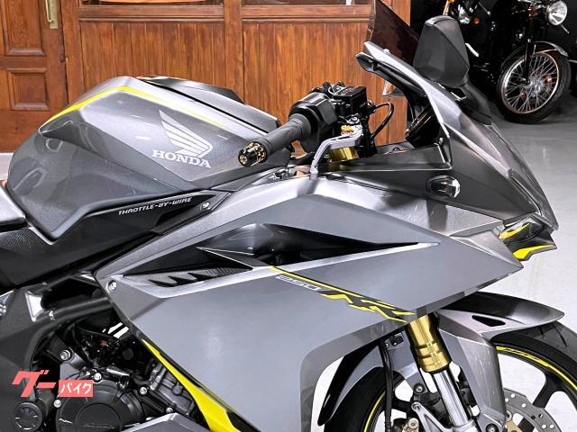 ホンダ ＣＢＲ２５０ＲＲ ＭＲＡ製スクリーン／マルチバー／ＵＳＢ