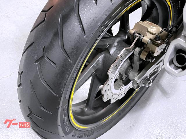 ホンダ ＣＢＲ２５０ＲＲ ＭＲＡ製スクリーン／マルチバー／ＵＳＢ