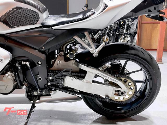 ホンダ ＣＢＲ６００ＲＲ ＰＣ３７ 後期 セミフルパワー ＡＫＲＡＰＯＶＩＣ製マフラー／ゲイル製ホイール／ＡＲＡＴＡ製バクステ装備 ｜ＳＰＥＣーＭ｜新車・中古バイクなら【グーバイク】