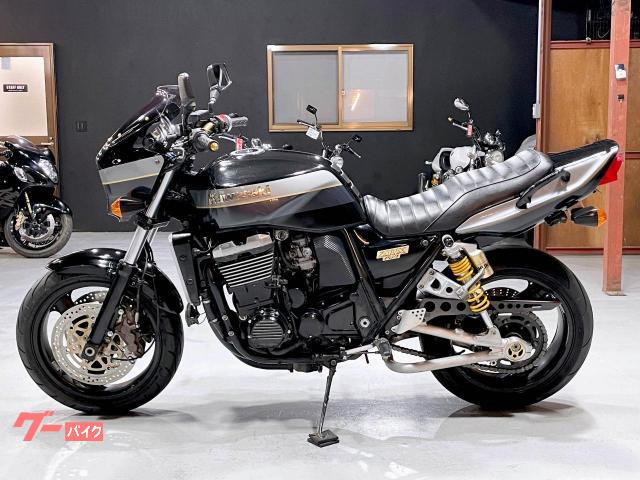 カワサキ ＺＲＸ１１００ ＫＥＲＫＥＲ製フルエキマフラー／ＭＲＡ製スクリーン／タックロールシート装備  ４７２５｜ＳＰＥＣーＭ｜新車・中古バイクなら【グーバイク】