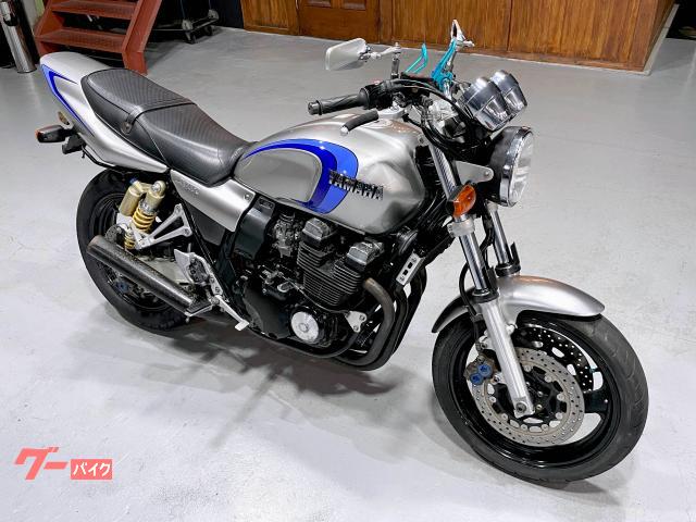 ヤマハ ＸＪＲ４００Ｒ 後期 ショート管マフラー／タナックス製ナポレオンミラー装備 ４７２８｜ＳＰＥＣーＭ｜新車・中古バイクなら【グーバイク】