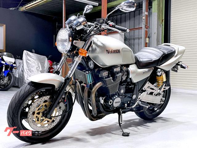 ヤマハ ＸＪＲ１２００ Ｏｖｅｒ Ｒａｃｉｎｇ製フルエキ／社外オイルクーラー／グリップヒーター装備 ４９３４｜ＳＰＥＣーＭ｜新車・中古バイク なら【グーバイク】