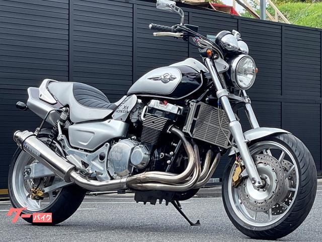 ホンダ Ｘ４ ＯＶＥＲ ＵＳＡ製フルエキマフラー・ＧＡＬＥＳＰＥＥＤ製ホイール・ＹＳＳ製リアサス・タックロールシート装備  ４９５６｜ＳＰＥＣーＭ｜新車・中古バイクなら【グーバイク】
