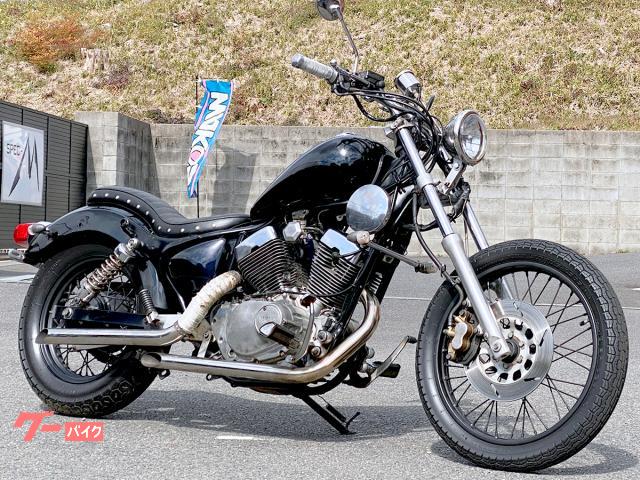 ＸＶ２５０ビラーゴ　社外フルエキマフラー／タックロールシート・ＤＡＹＴＯＮＡ製スピードメーター装備　５０７９
