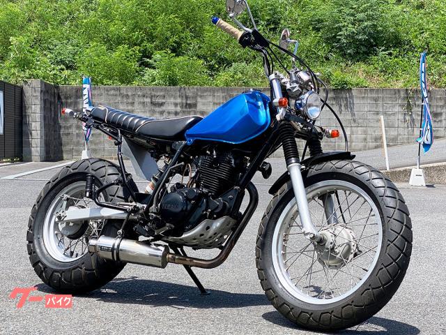 ＴＷ２００　ＢＥＡＭＳ製フルエキ・ＮｉｔｒｏＨｅａｄｓ製シート・ＨＵＲＲＩＣＡＮＥ製ハンドルバー装備　５３３０