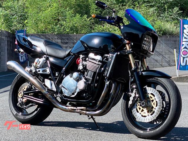ＺＲＸ１１００　外装ペイント・社外マフラー・ＫＥＩＨＩＮ製ＦＣＲキャブ・ＺＲＸ１２００Ｒ足回り装備　５３９０