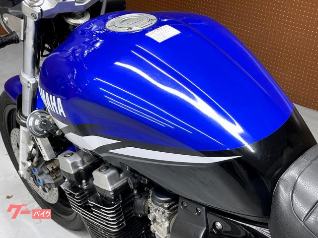 ヤマハ XJR400R ストロボカラー オーリンズ製リア