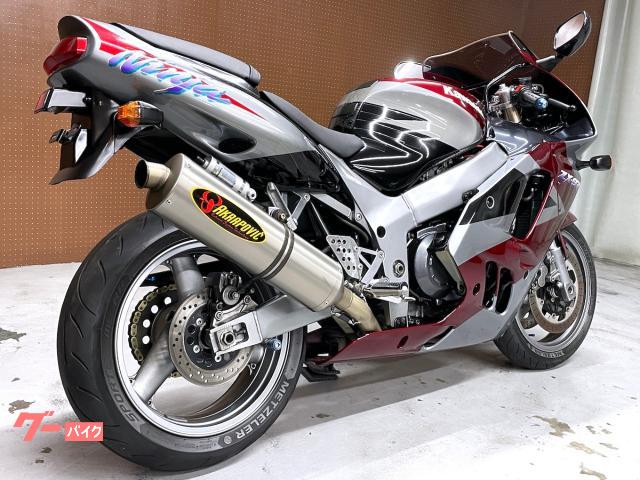 カワサキ Ninja ZX－9R AKRAPOVIC製マフラー