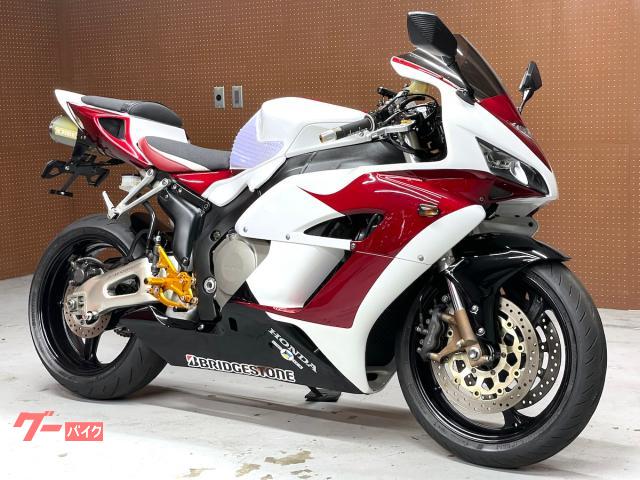 ＣＢＲ１０００ＲＲ　ＭＯＲＩＷＡＫＩ製スリップオン・ＢａｂｙＦａｃｅ製バックステップ装備　　Ｎｏ．５９２９