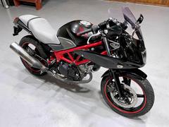 ホンダ　ＶＴＲ２５０　Ａ−ＴＥＣＨ製ハーフカウルＫＩＴ／タナックス製ナポレオンミラー／ＵＳＢ付きスマホホルダー装備　４７２４