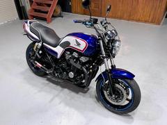 ホンダ　ＣＢ７５０　後期　ＭＯＲＩＷＡＫＩ製ショート管マフラー／ＨＵＲＲＩＣＡＮＥ製ハンドルバー／セキュリティアラーム装備　４８８６