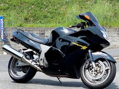 CBR1100XX(ホンダ)のバイクを探すなら【グーバイク】 CBR1100XX(ホンダ)のバイクを探すなら【グーバイク】