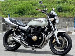 ヤマハ　ＸＪＲ４００Ｒ　後期　ＢＥＥＴ製ジェネレーター／ポイントカバー・社外フルエキ／リアフェンレス／リアサス装備　５２４６