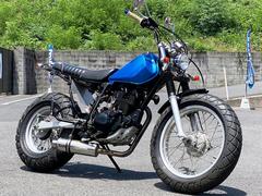 ヤマハ　ＴＷ２００　ＢＥＡＭＳ製フルエキ・ＮｉｔｒｏＨｅａｄｓ製シート・ＨＵＲＲＩＣＡＮＥ製ハンドルバー装備　５３３０