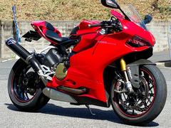 ＤＵＣＡＴＩ　１１９９パニガーレＳ　ＤＴＣ／ＥＢＣ／ＤＱＳ／ＡＢＳ／パワーモード　カーボンフェンダー装備　５４３９