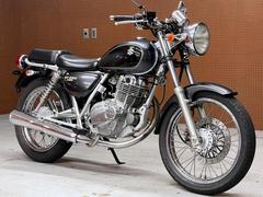 スズキ　ＳＴ２５０　Ｅタイプ　ＨＵＲＲＩＣＡＮＥ製ハンドルバー・ＤＡＹＴＯＮＡ製ＵＳＢポート装備　Ｎｏ．５７４１
