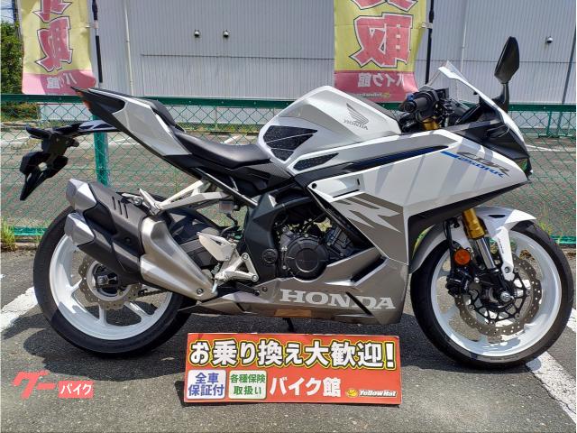 ＣＢＲ２５０ＲＲ　２０２３モデル　純正クイックシフター　デイトナ社製グリップヒーター付き