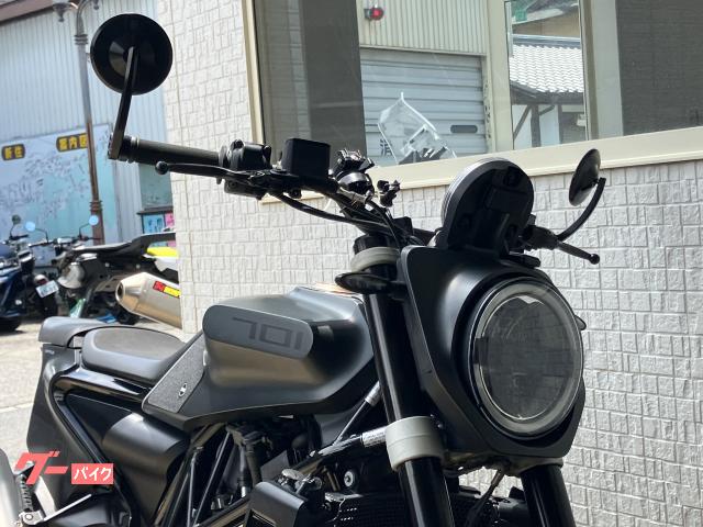 HUSQVARNA スヴァルトピレン701 2019年モデル 正規